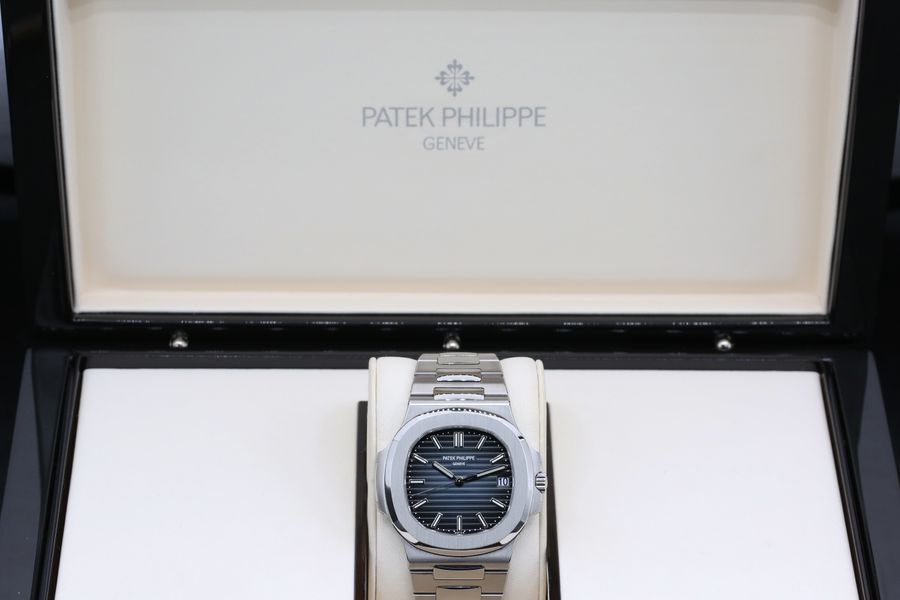 Patek Philippe Nautilus 5711/1A-010